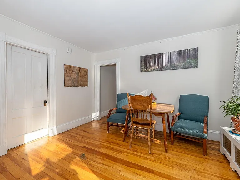 145 Pine St #2 — Photo 2