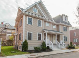 2 Nonquit St, Boston, MA 02125