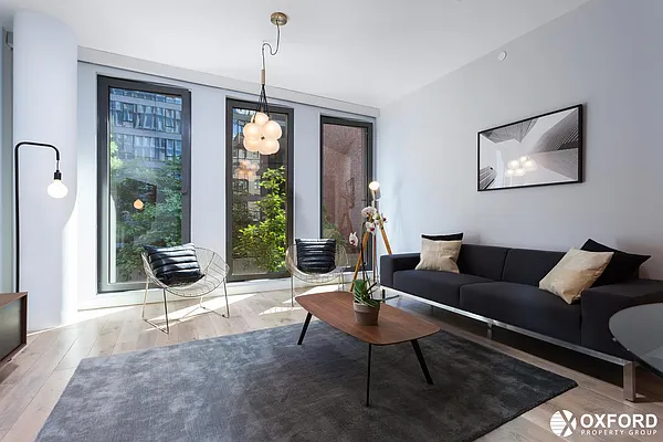 Rented by Oxford Property Group | media 18