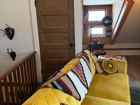 Living room.