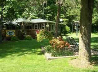 W4729 N Peterson Dr, Wild Rose, WI 54984