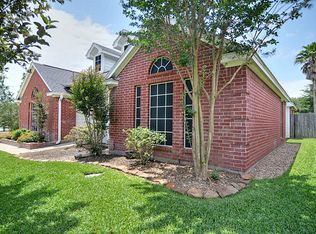 6994 Leisure Ln, Willis, TX 77318