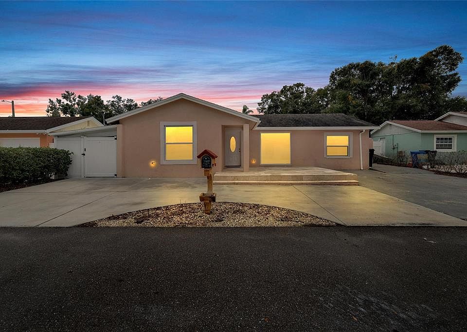 1st image of 10112 ROYAL ACRES COURT