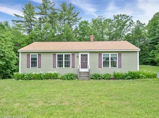 30 Briarwood Dr, New Gloucester, ME 04260