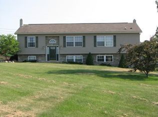 64 Derr Rd, Bernville, PA 19506