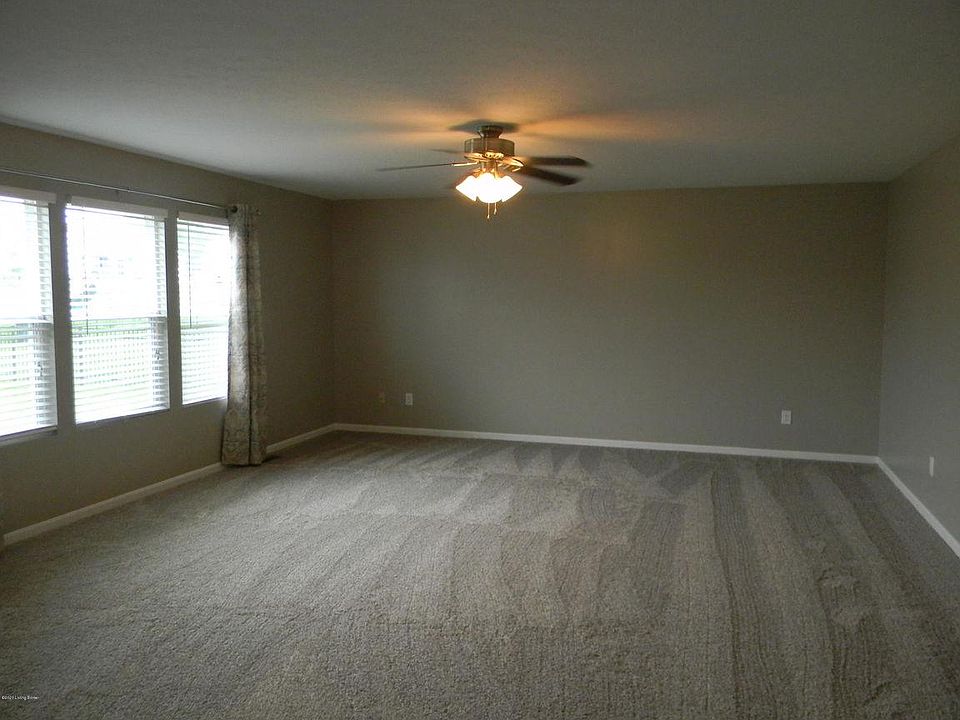 2nd image of 1128 Cherry Hollow Rd