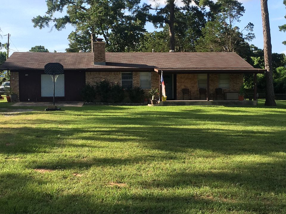 1st image of 166 Green Valley Dr