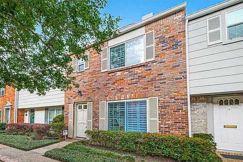 12705 Huntingwick Dr #165 Photo 1