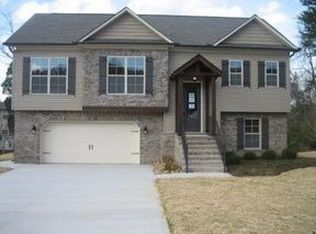 7127 Grizzly Creek Ln, Powell, TN 37849