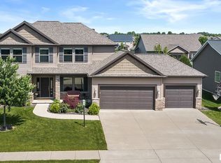 11302 N Copper Crk, Dunlap, IL 61525