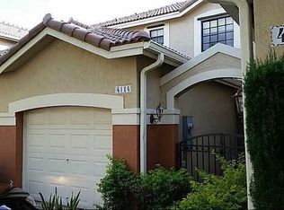 4114 Forest Dr, Fort Lauderdale, FL 33332