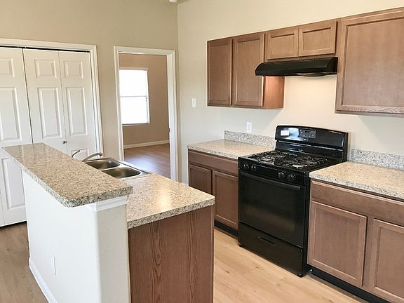 3rd image of 21627 Silver Birch Dr