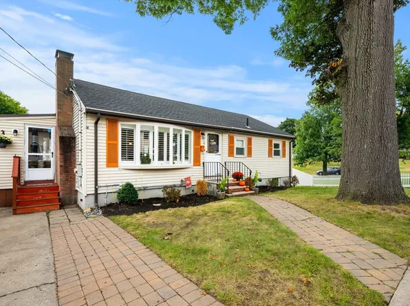 11 Orange St, Woburn, MA 01801