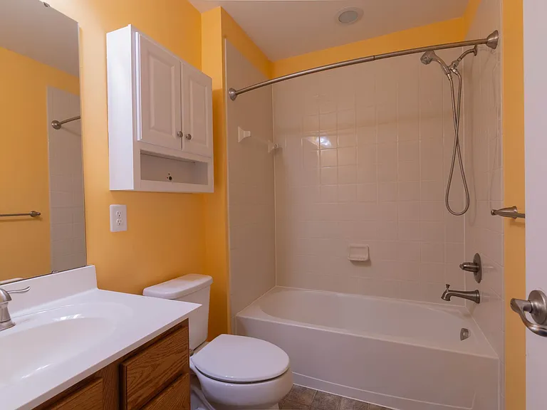 6407 Walcott Ln — Photo 4