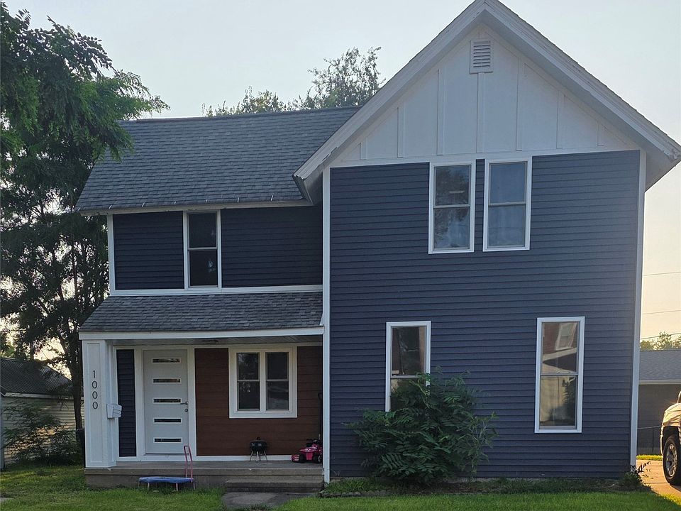 1st image of 1000 9th St