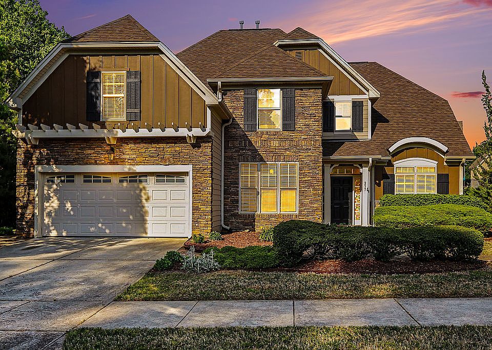1st image of 237 Plantation Dr