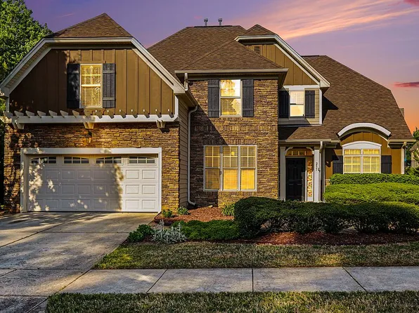 237 Plantation Dr, Youngsville, NC 27596