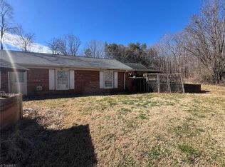 4315 N Old 52 Rd, Pinnacle, NC 27043