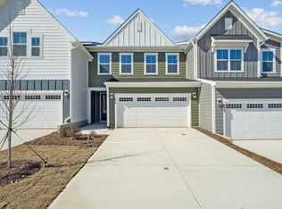 624 Brittany Ct, Durham, NC 27703