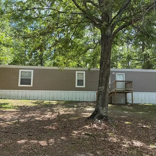 205 Owl Dr — Photo 2