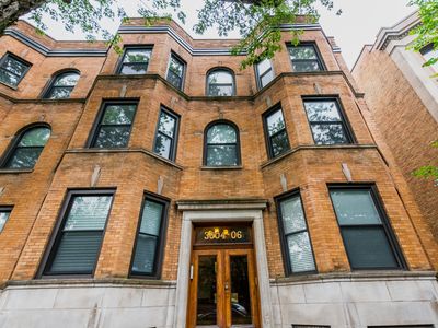 3804 N Fremont St APT 3, Chicago, IL, 60613