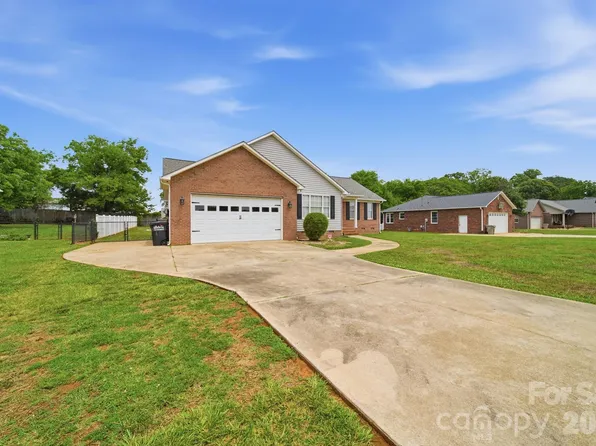 348 Palmer Cir, Rockwell, NC 28138