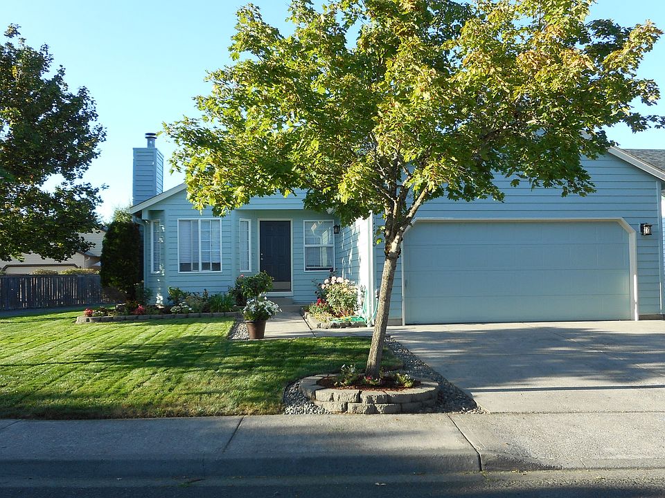 1st image of 17710 SE 18th Cir
