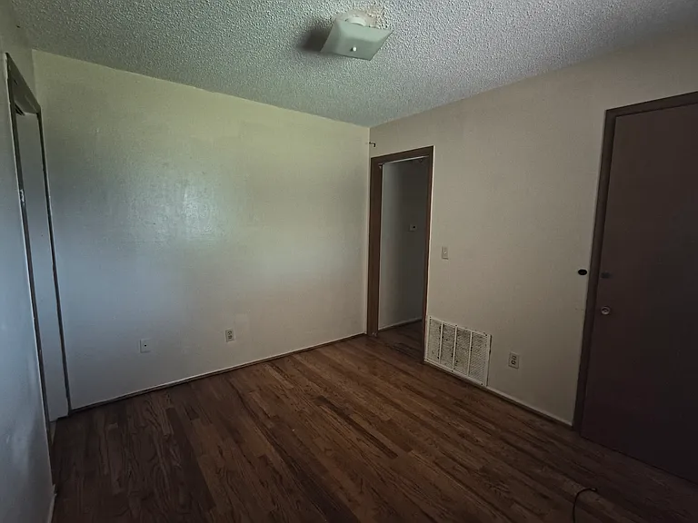 140 Ridgecrest Rd — Photo 11