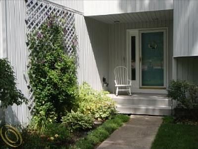 2nd image of 1036 Lakeview Dr