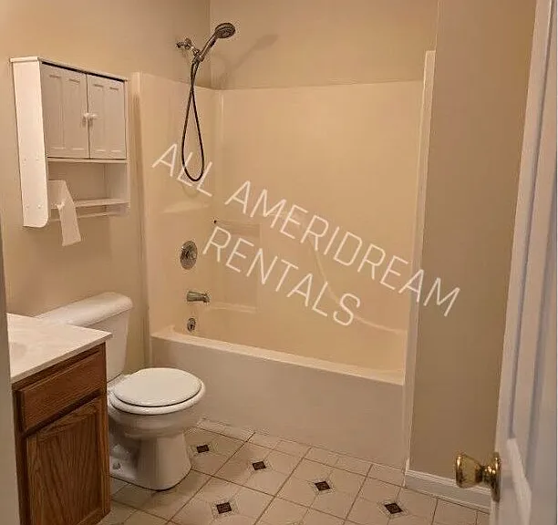 120 Orchard Ln — Photo 8