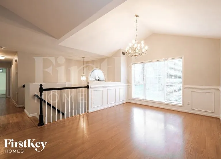 3810 Riversong Dr — Photo 5