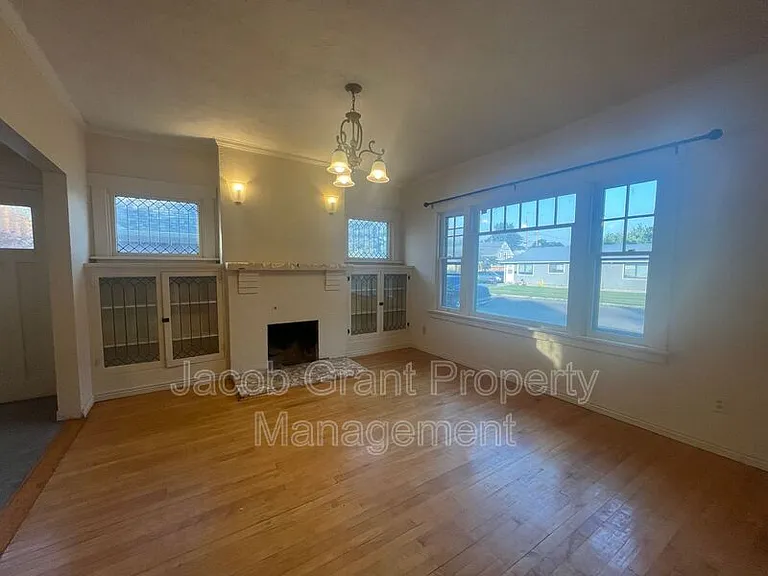 1298 Idaho Ave #1 — Photo 6