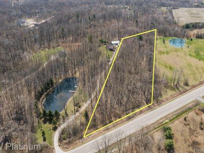 1 Wadhams Rd, Smiths Creek, MI, 48074