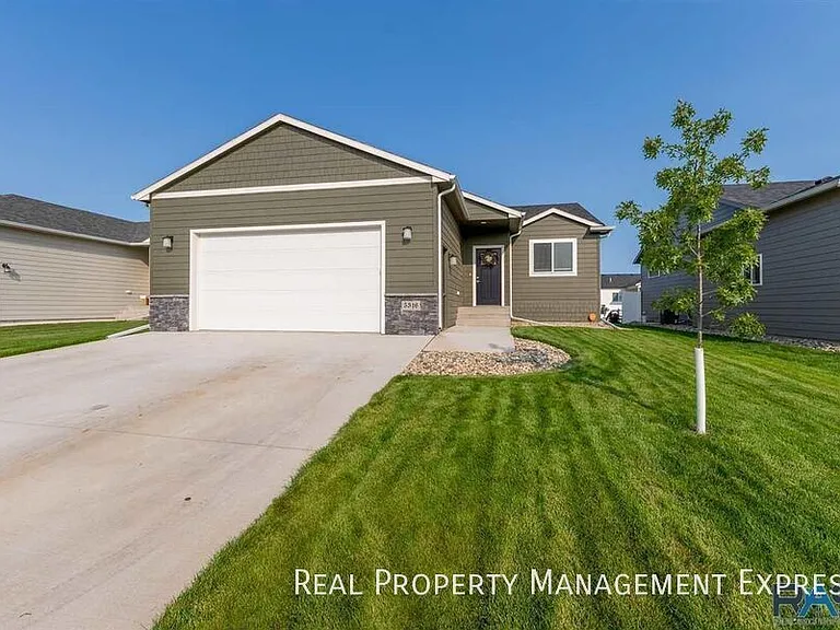 5316 S Eastwind Ave — Photo 1