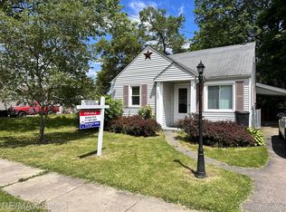 1459 Connell St, Burton, MI 48529