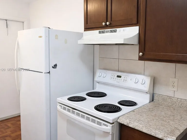 2919 Jackson St #6 — Photo 7