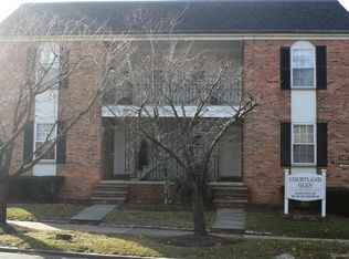 394 Courtland Ave APT 2C, Stamford, CT 06906
