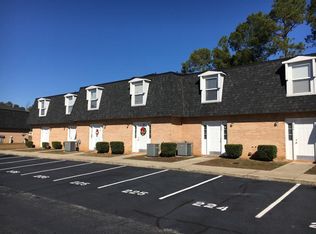 7560 E Netherland Dr APT 242, Fayetteville, NC 28303