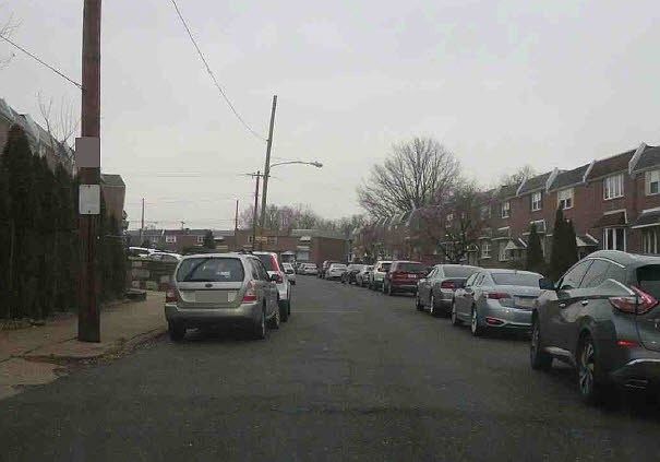2nd image of 2889 Tremont St