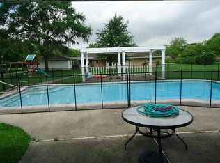 2411 Garden Rd, Pearland, TX 77581