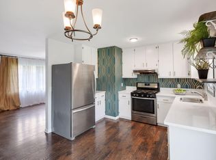 15481 Dresden Trl, Apple Valley, MN 55124