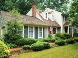 11287 Chinn House Dr, Fairfax Station, VA 22039