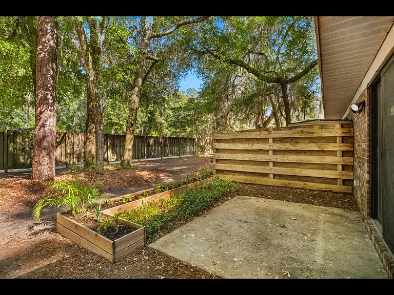 3307 NW 51st Ter — Photo 16