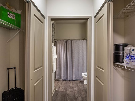 Closet A1