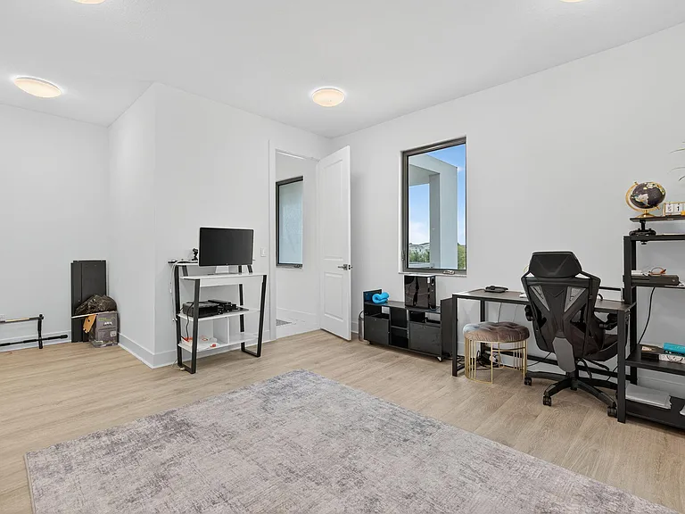 13480 Machiavelli Way — Photo 35
