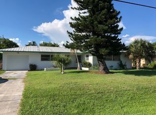 709 El Dorado Pkwy E, Cape Coral, FL 33904