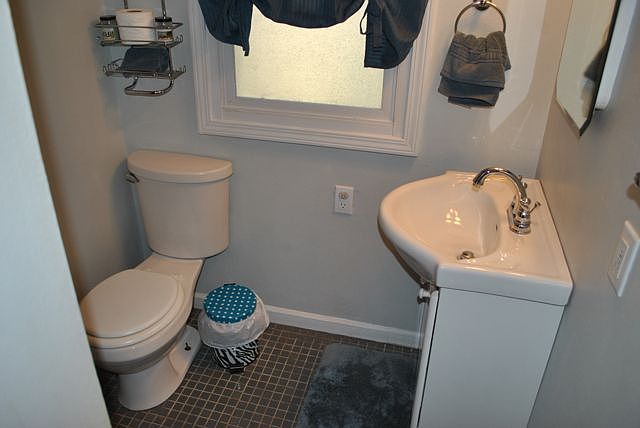 2nd image of 6830 Summerfield Rd