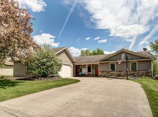 2416 Westmore Dr, Fort Wayne, IN