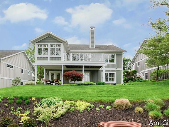 3rd image of 1952 Talamore Ct SE