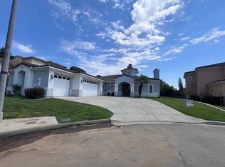 1333 Sonia Ct, Vista, CA 92084